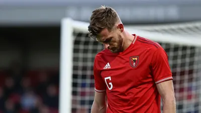 Portadown were edged out 3-2 by Crusaders in a high-scoring Premiership match at Seaview